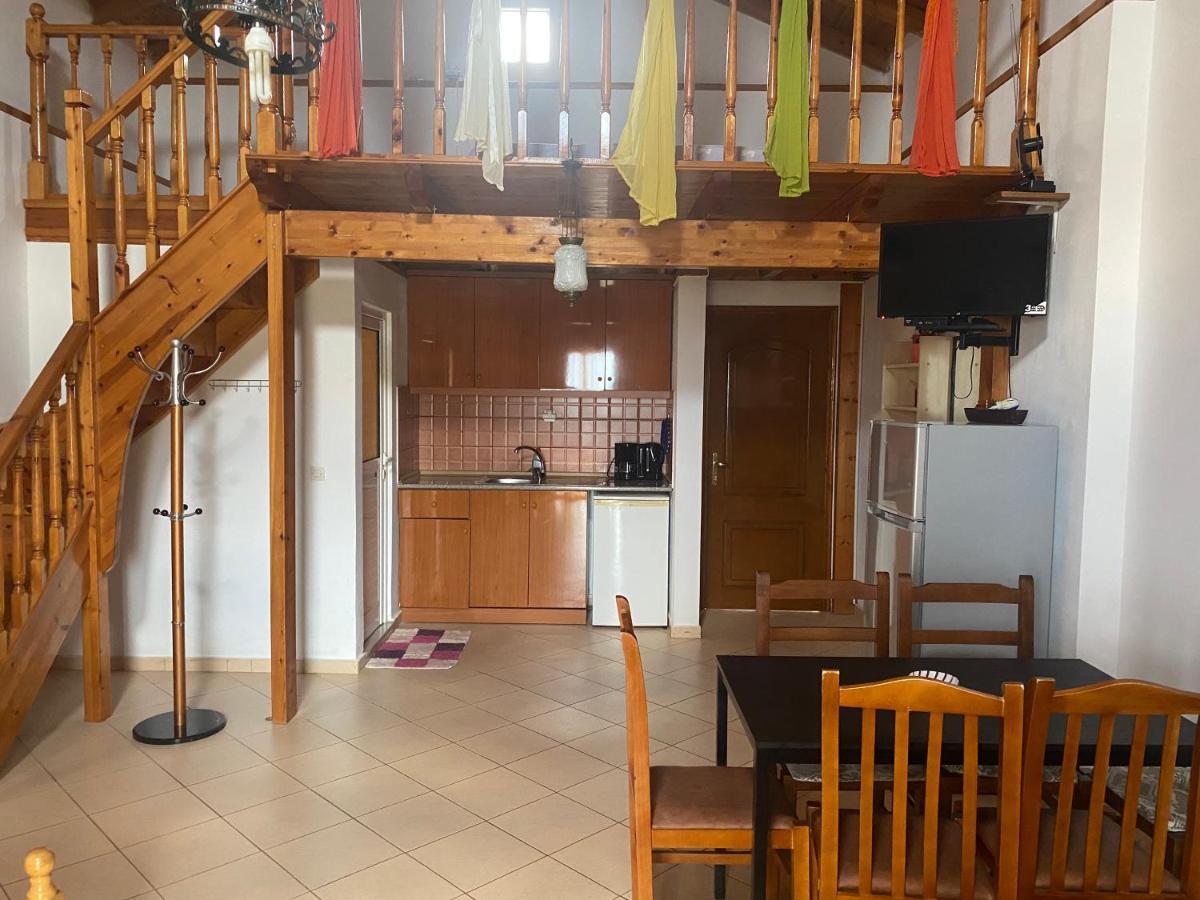 הימארה Rexhos Studios מראה חיצוני תמונה