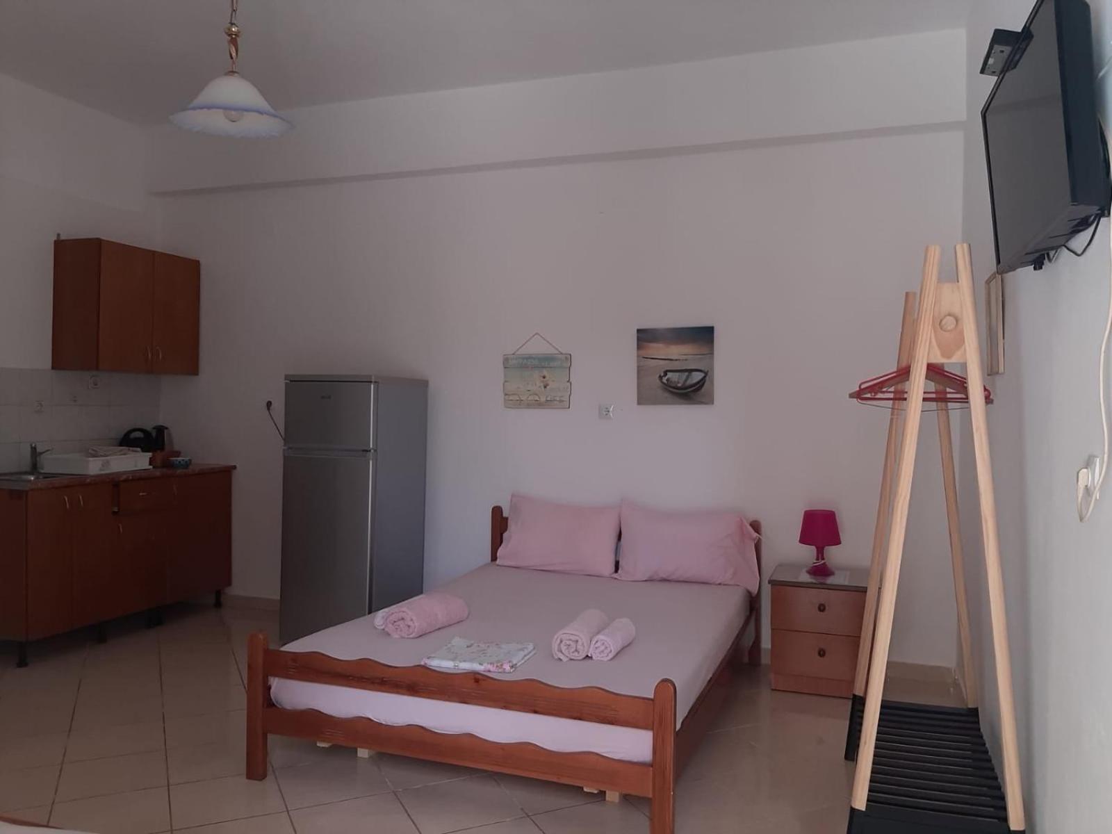 הימארה Rexhos Studios מראה חיצוני תמונה